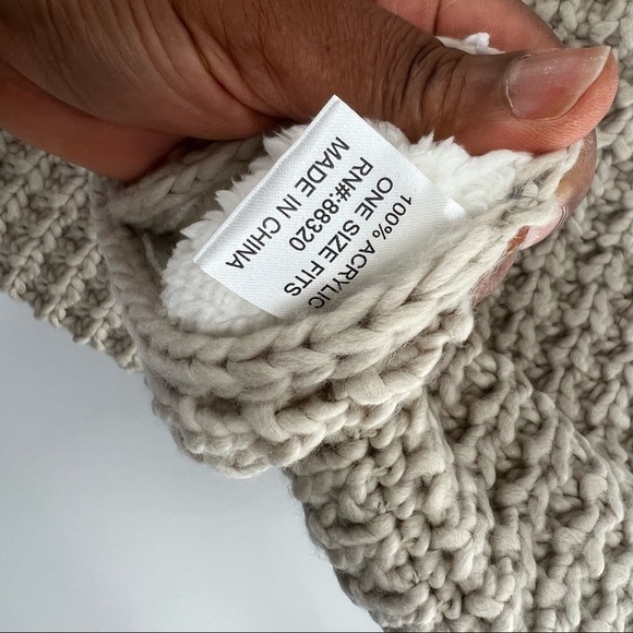 Infinity scarf brown six ways - Picture 7 of 8